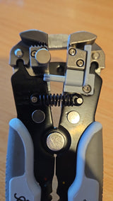 PARON Self Adjusting Wire Stripper Crimper Cutter Tool 10–24AWG JX-1301 UK